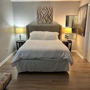 3-bliss-hideaways.hotels-in-virginia-beach.com/